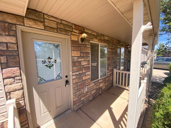 Photo - 2 bed 1 bath TwinHome with great views!