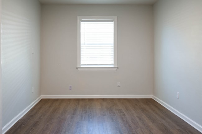 Photo - 5094 J E L Dr Unit 5