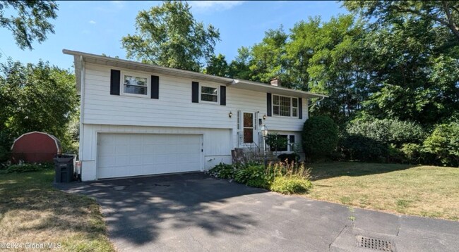 Photo - 2280 Deborah Dr House