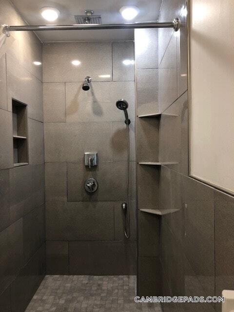 Photo - 254 Windsor St Apartment Unit 3R