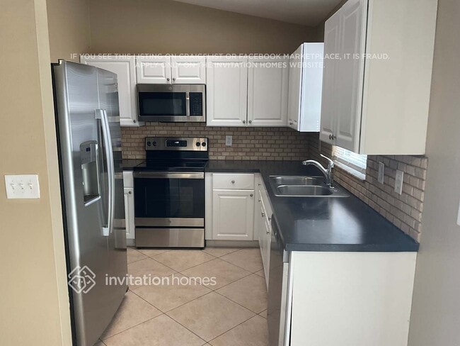 Photo - 2811 Eagle Run Cir N