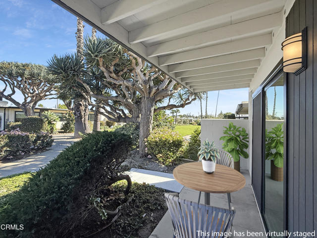 Photo - 61 Redwood Ave