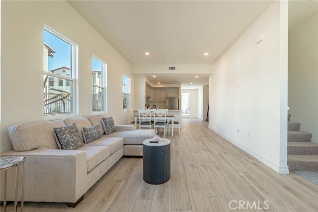 Photo - 160 N New Ave