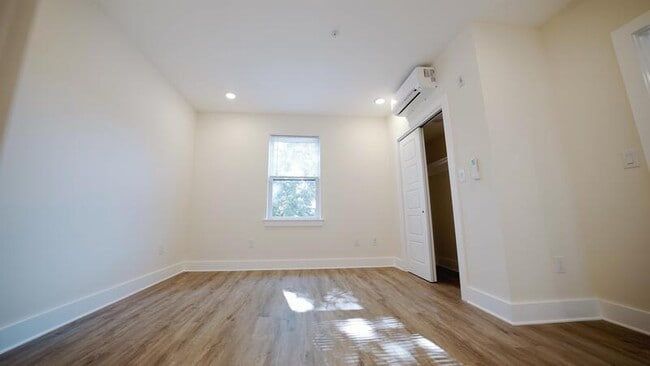 Photo - 6832 Ridge Ave