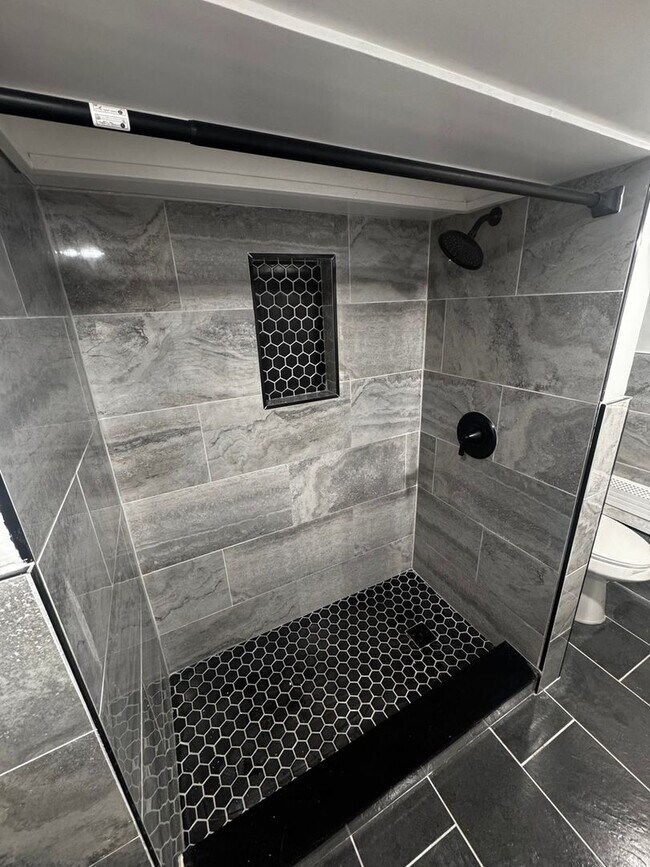 Photo - 6508 Winchester Ave