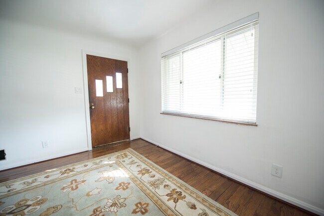 2548 Losantiville Ave Unidad 1