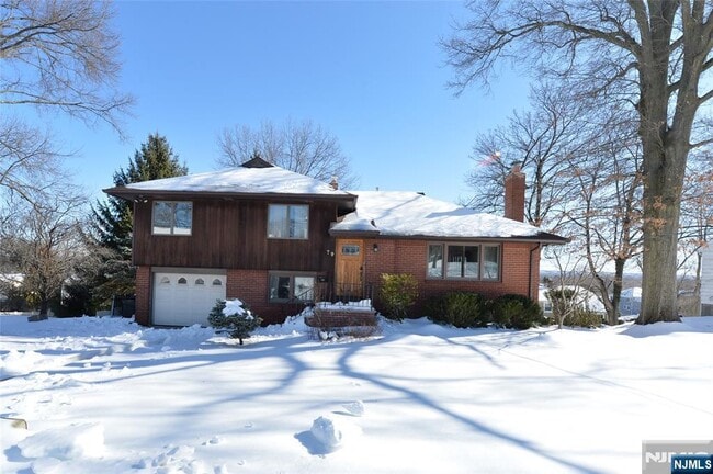 Building Photo - 79 Grand St