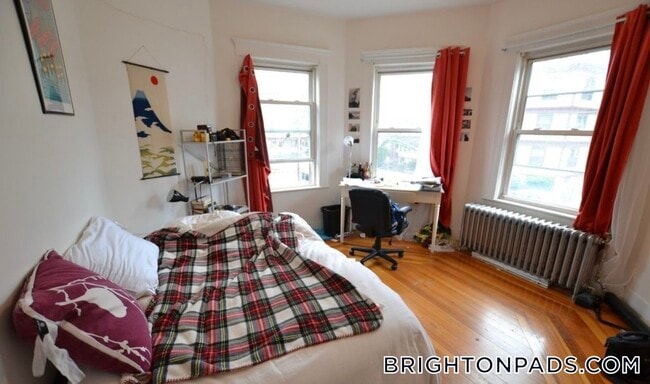 Photo - 140 Brooks St Unidad 2