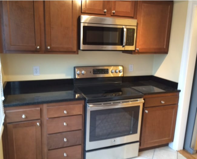 Photo - 208 Holland St Unit 2