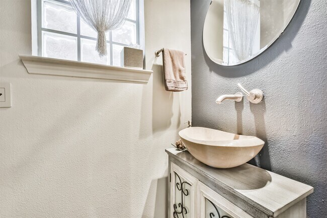 Photo - 4736 Post Oak Timber Dr