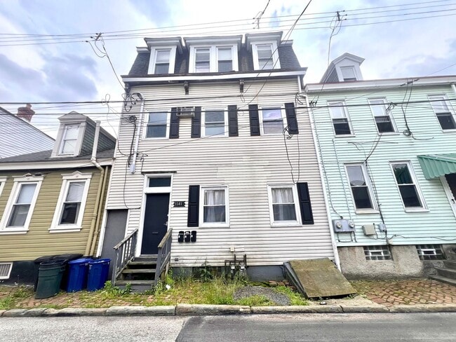 Photo - 1141 Brabec St Apartment Unit 3