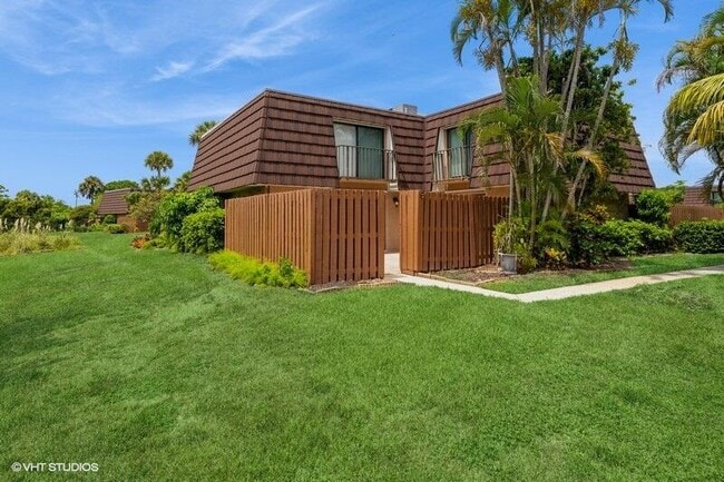 Building Photo - 6138 SE Riverboat Dr Rental