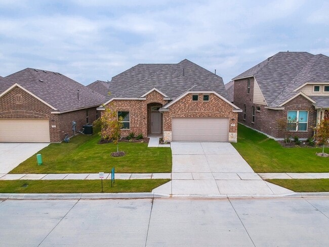 Photo - 7633 Spring Dr Casa