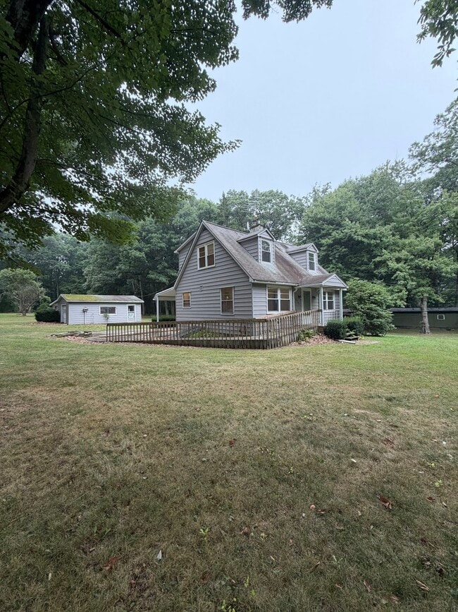 Building Photo - 2991 Chestnut Hill Rd