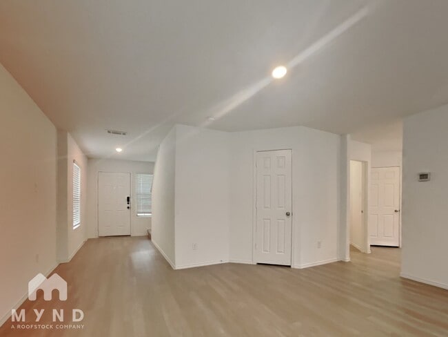 Photo - 5233 Elrington Vly Ln