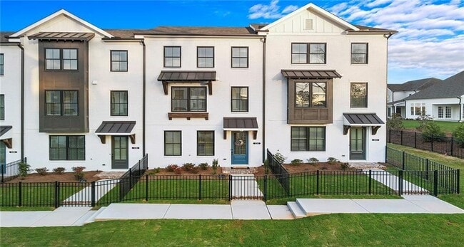 Photo - 538 Healy Dr