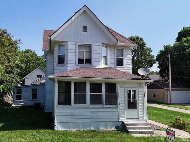 Building Photo - 5306 Broadhead St Rental
