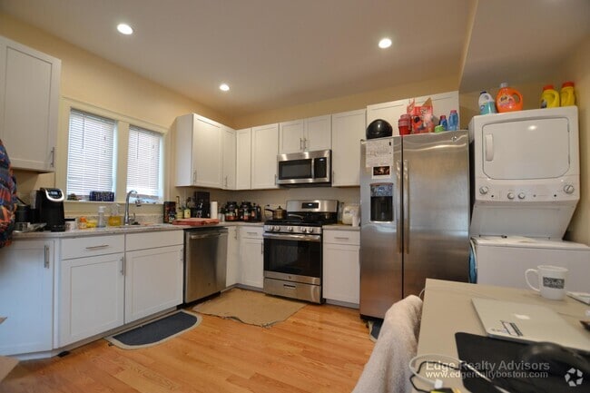 Building Photo - 5 Griggs Pl Unit 1 Rental