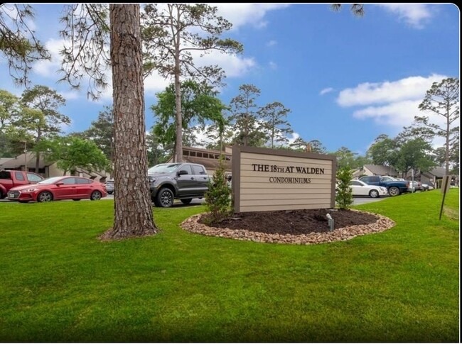 Building Photo - 12900 Walden Rd