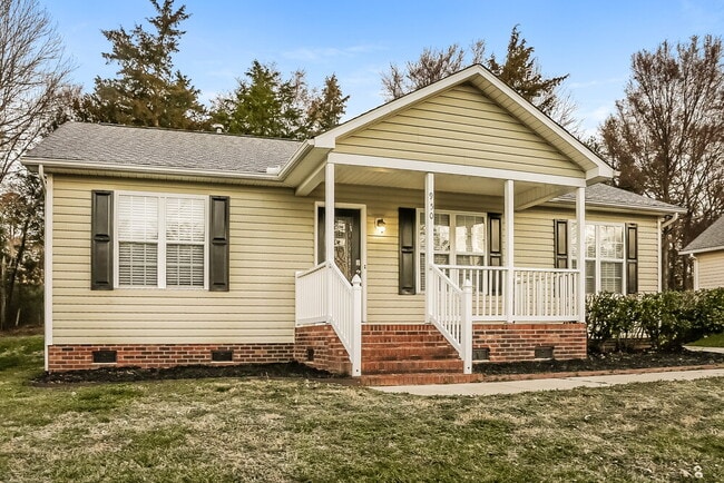 Photo - 950 Piney Church Rd