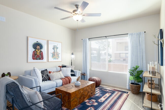 2BR, 2BA - 996SF - Living Room