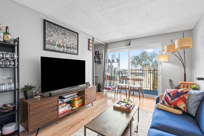 Building Photo - 36 Bellvista Rd Unit 47 Rental