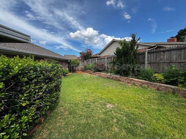 Photo - 6300 Brookside Dr