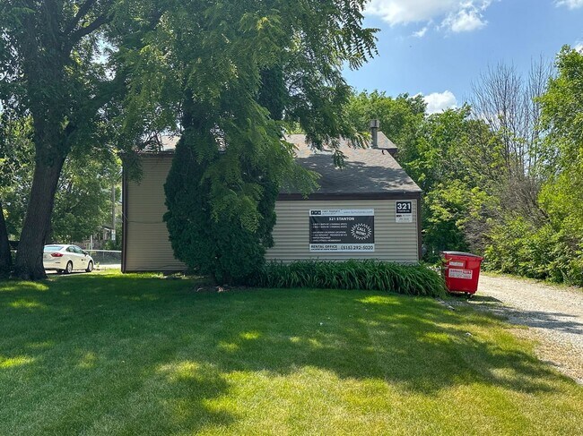 321 Stanton