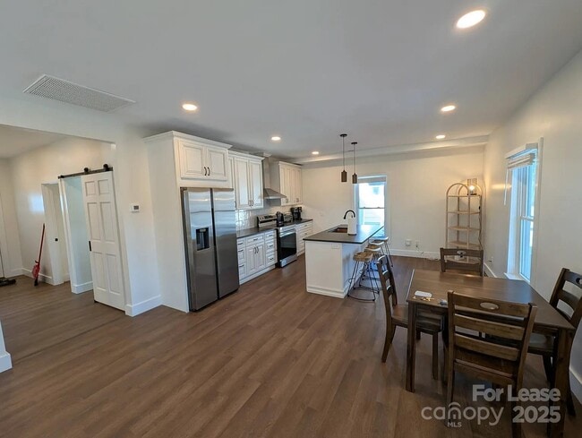 Photo - 24 Woodrow Ave