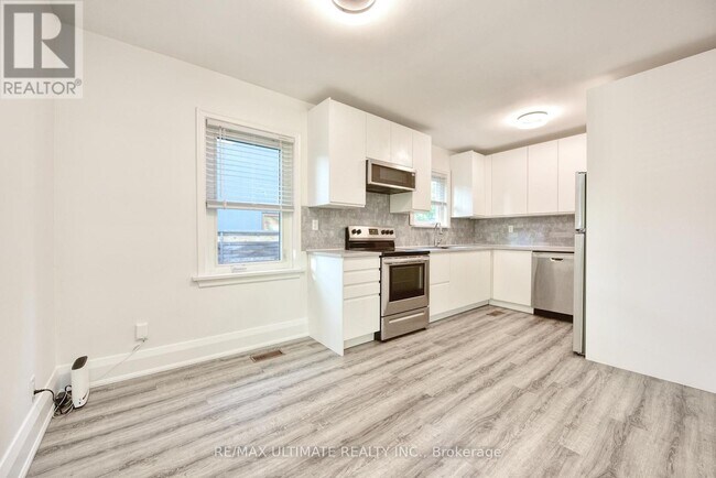 Photo - 39 Westhead Rd