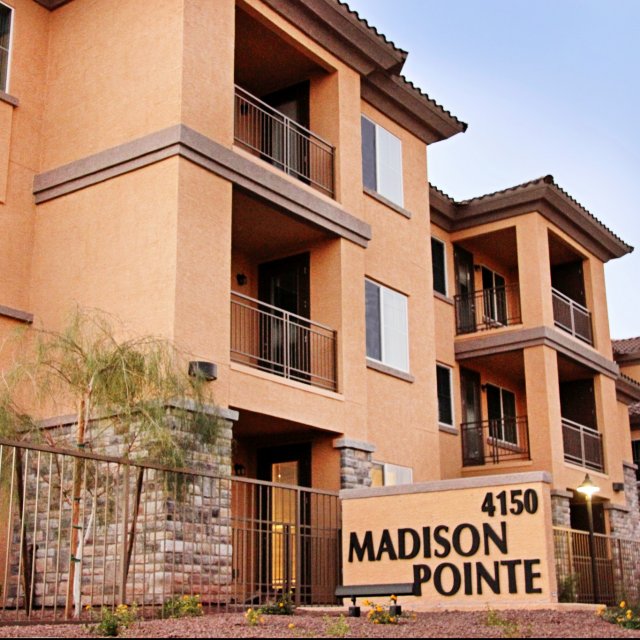 Photo - Madison Pointe
