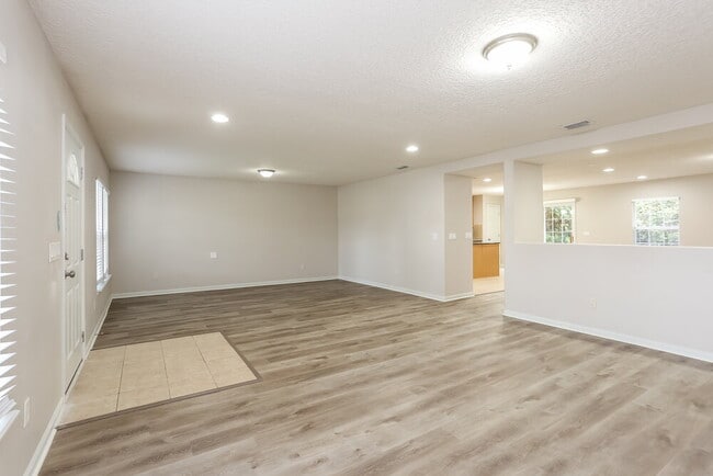 Photo - 12391 Deersong Dr