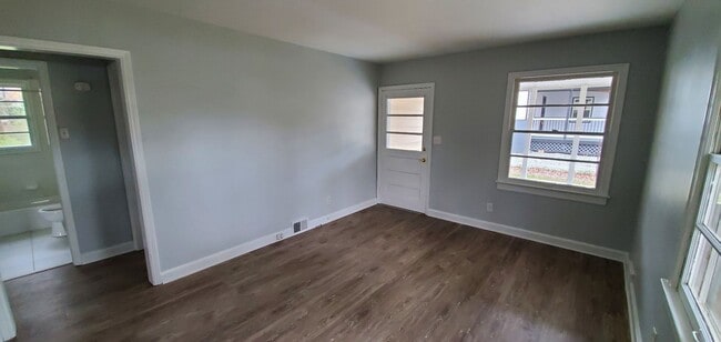 Photo - 2 Bedroom 1 Bathroom House!