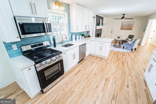 Photo - 5205 Corinth Cir