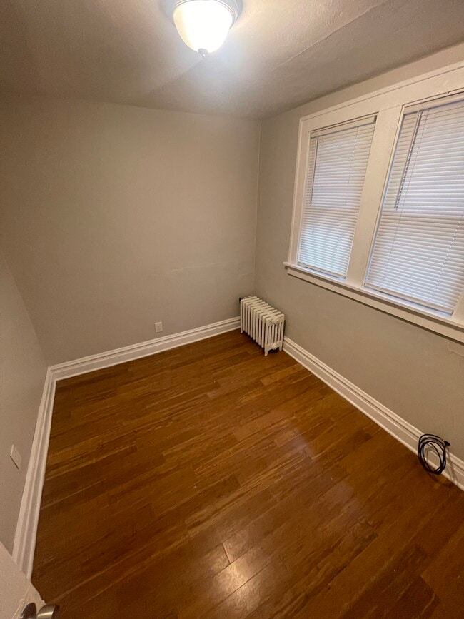 Photo - 2048 N Sheridan Rd