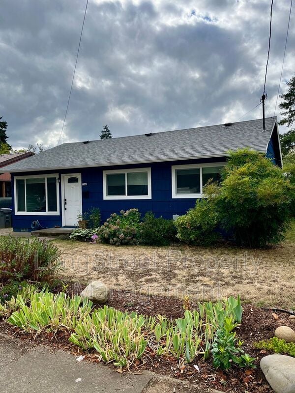 Building Photo - 7343 SE 84th Ave Rental
