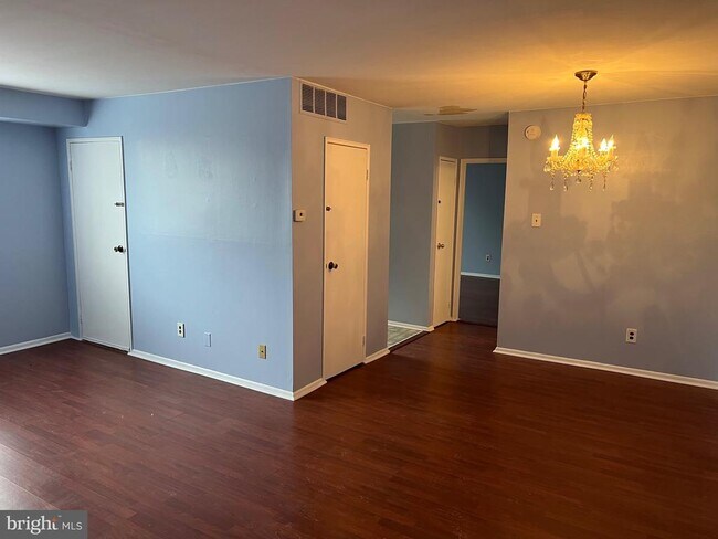 Photo - 9921 Bustleton Ave Unidad X7