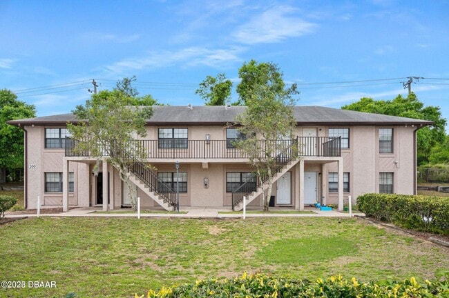 Building Photo - 1290 9th St Unit 103