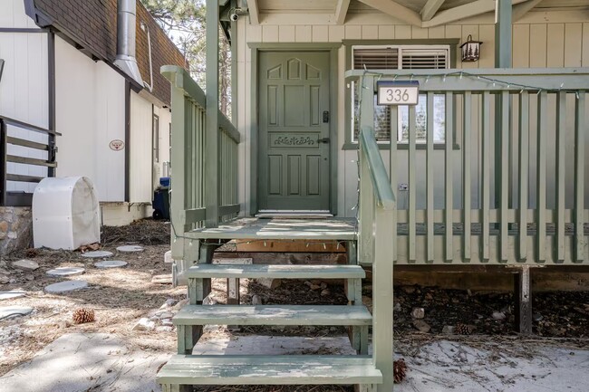 Photo - 336 Spruce Ln