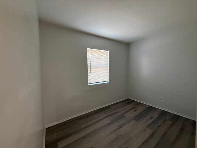 Photo - 8136 Troost Ave