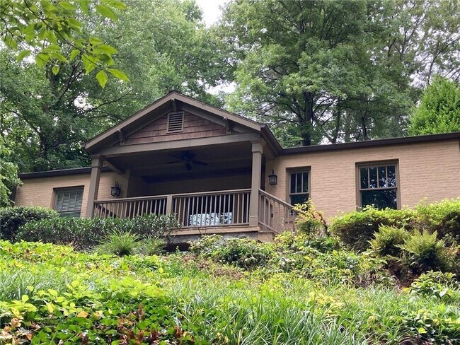 Photo - 49 Putnam Cir NE Casa