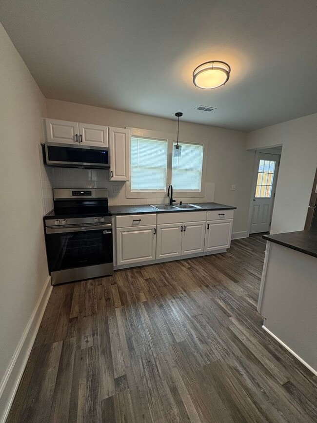 Photo - 506 Watson Ave