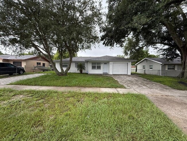Building Photo - 10 E Celeste St Rental