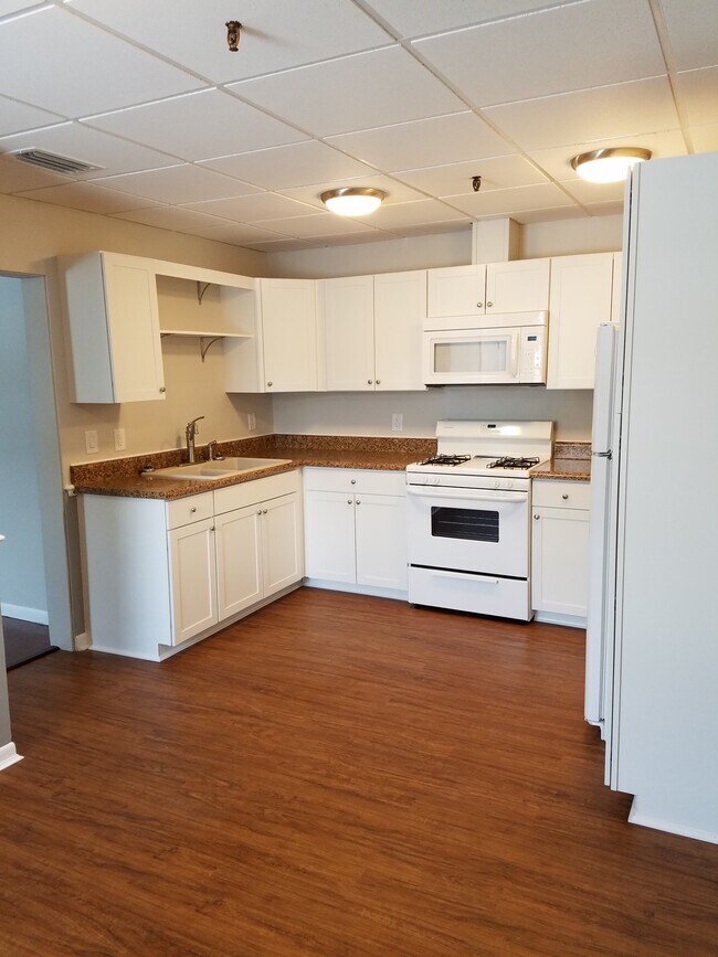 Photo - 115 E 4th Ave Unit 209