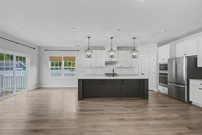 Photo - 239 Darden Dr