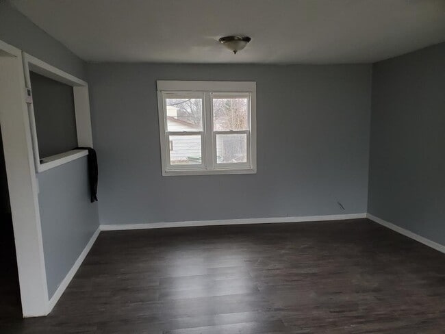 Front Room - 5950 N 70th St