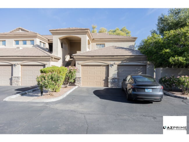 Photo - Live in the Lap of Luxury in this Stunning 2/2 Condo in the Heart of Scottsdale!