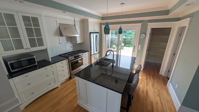 Photo - 133 Elmwood Rd Unit 2