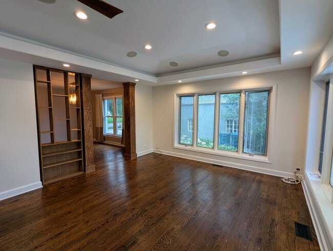 Photo - 380 Holly Ave