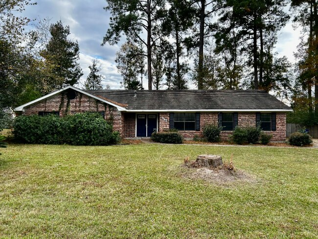 Photo - 905 Cherokee St